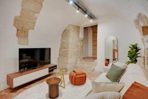 Magnifique appt avec 2 salons- 1BD-6P - Notre-Dame